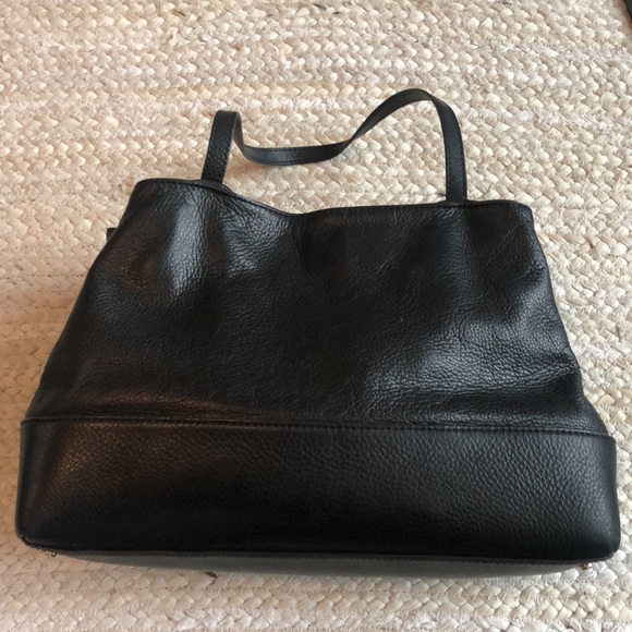Black Kate spade bag - Picture 4 of 7